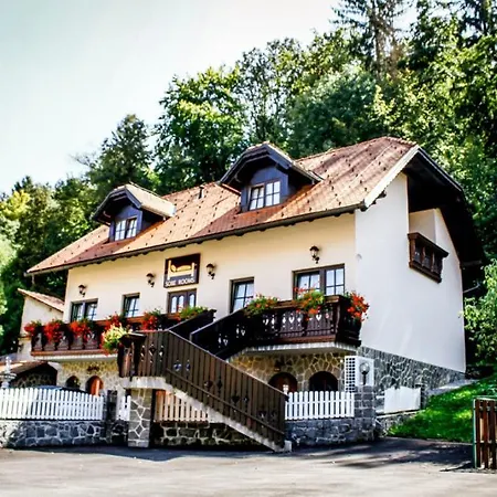 Framski Hram Fram